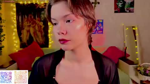 lilithbroke69 online show from June 26, 6:31 pm
