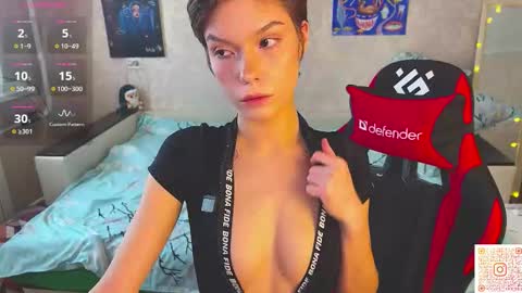 lilithbroke69 online show from March 18, 8:30 am