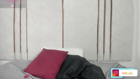 Lilith online show from April 28, 2:27 am