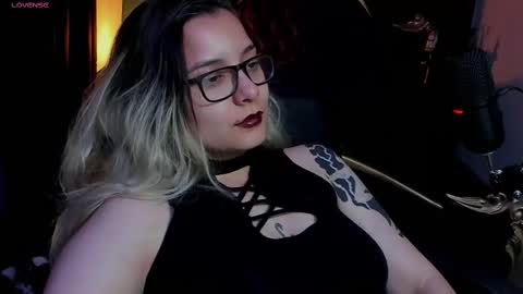 lilithmystic01 online show from March 1, 8:56 am