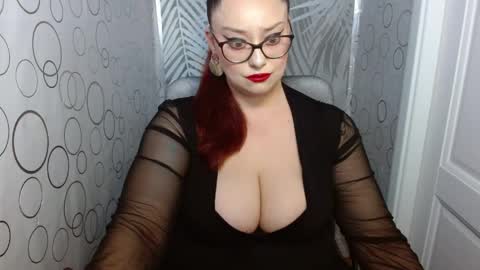 LILITHSERENDIPITY online show from May 27, 3:31 pm