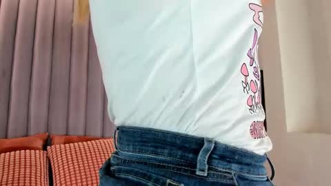 L I L I T H  online show from February 4, 11:46 am