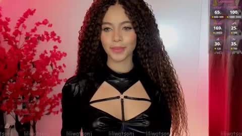 Snapshot of liliwatsonj chatting on October 22, 5:01 am 3 Ig Lilisxo1 online show from October 22, 5:01 am