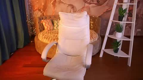 Liliya online show from November 11, 7:26 am