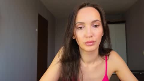 Lillian online show from January 14, 11:37 am