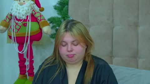 LillianHaig online show from December 21, 6:28 am