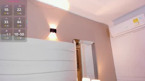 Lizeth follow me in my igimlilycute 3 online show from March 5, 4:52 am