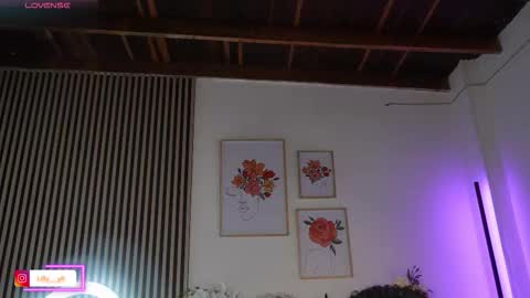 Sofia online show from March 25, 1:36 pm