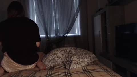 Lilly online show from December 18, 10:19 am