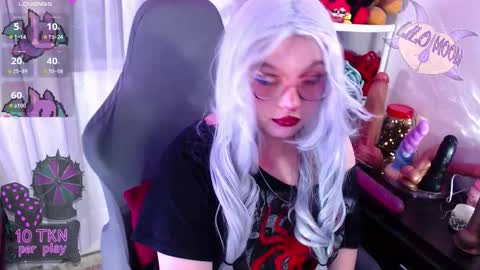 Lilo  online show from November 9, 3:02 am