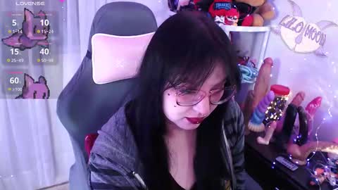 Lilo  online show from February 28, 11:48 pm