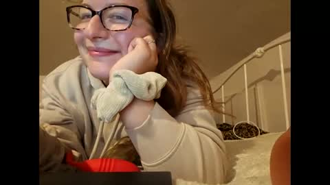 LilPies  online show from October 29, 4:50 am