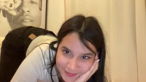 lilprincessxoxo_ online show from September 22, 4:44 am