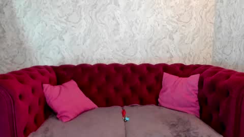 Snapshot of lilu_kayden chatting on December 30, 5:02 pm Little slave Kayden online show from December 30, 5:02 pm