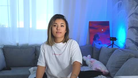 Lily online show from January 20, 6:10 am