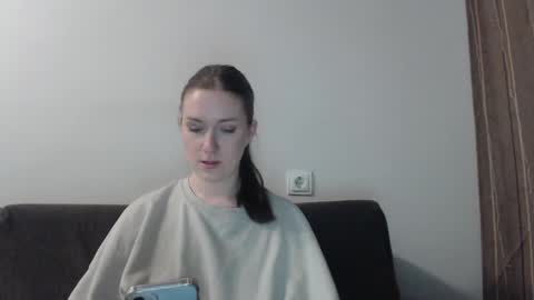 lily_love_x online show from March 7, 2:15 am