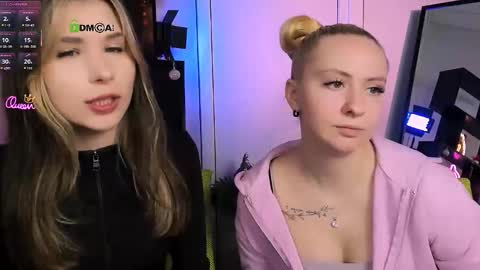 Lily online show from January 13, 8:02 pm