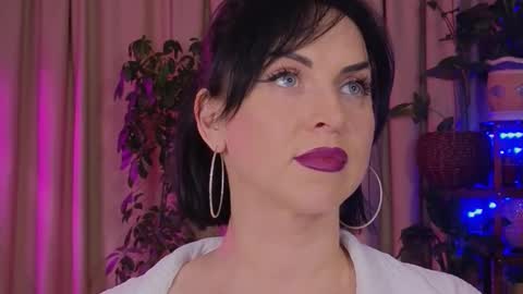 Lily online show from December 15, 8:14 pm