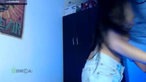 Liliana louise online show from December 25, 12:16 am