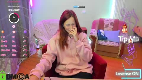 Hi Im Lily online show from June 2, 10:00 pm