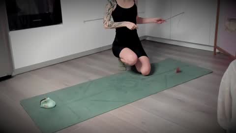 Lina -  online show from December 2, 8:59 am