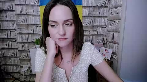 Lina online show from September 29, 7:57 am