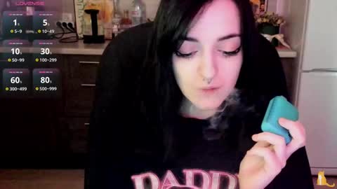 Lina 3  1715622743 online show from February 25, 7:42 am