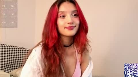 Lina online show from April 4, 4:39 pm