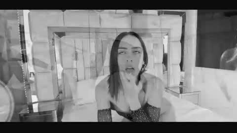 Lincy Rios  online show from February 20, 5:20 pm