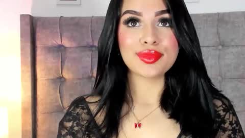 Linda Fosterr online show from January 15, 9:10 pm