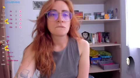 Giggles  online show from February 18, 9:42 pm