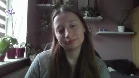 LindaAmore online show from September 16, 6:32 am