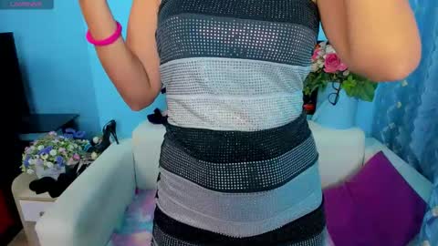 Snapshot of lindaliiii chatting on September 12, 4:24 am Linda online show from September 12, 4:24 am