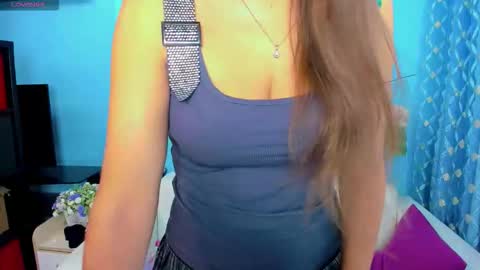 Snapshot of lindaliiii chatting on September 24, 3:05 am Linda online show from September 24, 3:05 am
