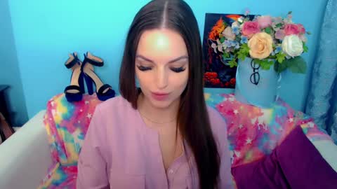 Snapshot of lindaliiii chatting on February 28, 6:54 am Linda online show from February 28, 6:54 am