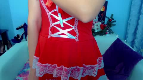 Snapshot of lindaliiii chatting on January 22, 2:48 am Linda online show from January 22, 2:48 am