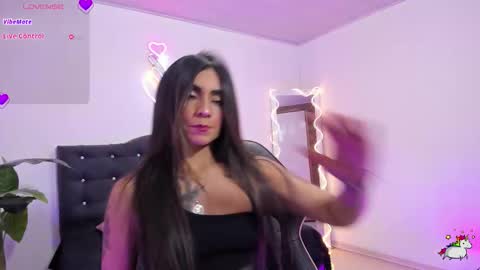 Linda  online show from March 5, 3:24 am