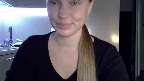 Anna online show from December 20, 10:47 pm