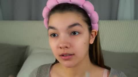 Kate online show from October 22, 11:37 am