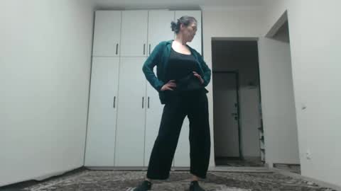 LinKissKiss online show from April 17, 6:59 am