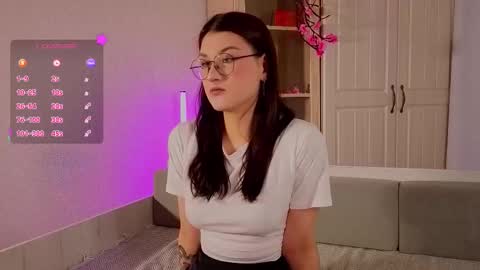 Snapshot of linna4kiss chatting on September 9, 4:07 pm Linna online show from September 9, 4:07 pm