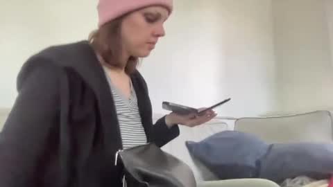 linusloves online show from April 19, 5:46 pm