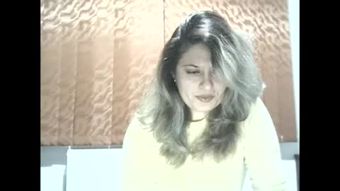 lionessmom online show from December 22, 5:32 am