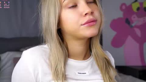 Amelia online show from January 16, 1:12 am