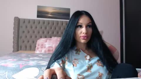 Lisa online show from October 30, 9:05 pm