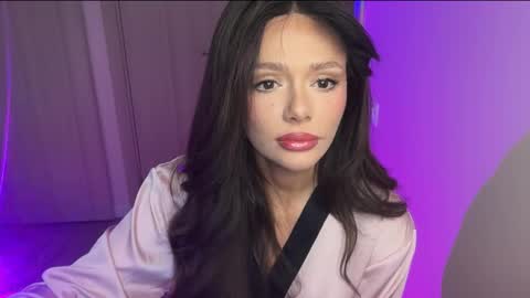 lisa_graham online show from December 21, 7:23 am