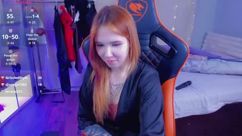 Lisa mano online show from April 1, 1:41 pm