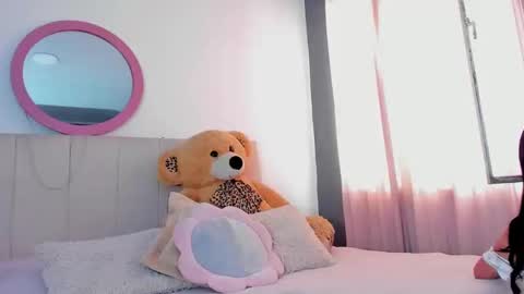 Lisa online show from February 27, 10:20 pm