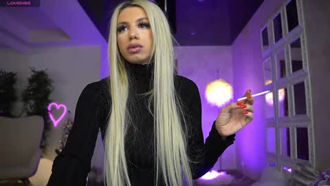 onlyfans-lisaakira instagram-lisaakira9  twitter-lisaakira4 online show from December 19, 7:00 am