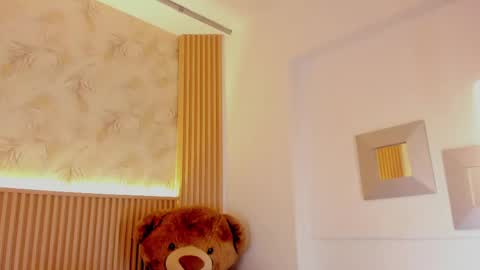 Liss online show from April 15, 12:17 pm